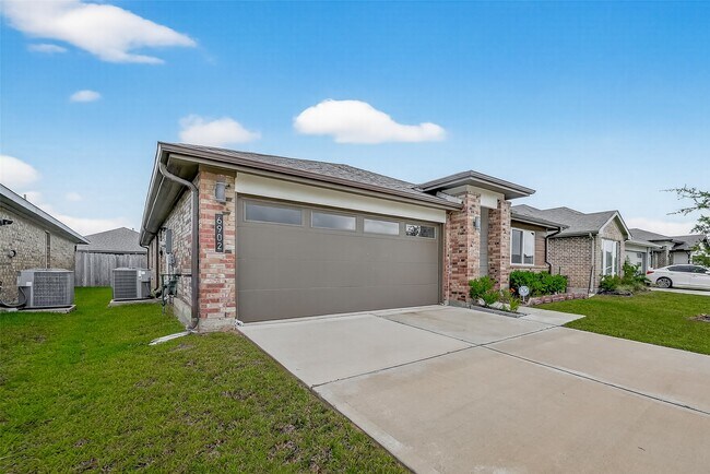 6902 Halifax Harvest Ln in Richmond, TX - Building Photo - Building Photo