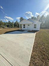 4670 Falcon Way in Crestview, FL - Building Photo - Building Photo