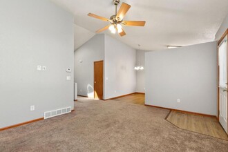1200 S Tyler Ave in Loveland, CO - Building Photo - Building Photo
