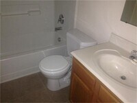 18303 Barkers Green Way photo'