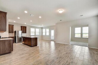 143 Spiny Lizard Ln in San Marcos, TX - Building Photo - Building Photo