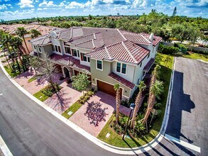115 SW 127th Terrace in Plantation, FL - Building Photo - Building Photo