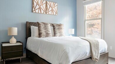 49 Boulevard SE, Unit C-336 in Atlanta, GA - Building Photo - Building Photo