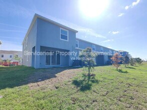 32223 Turtle Grace Lp in Wesley Chapel, FL - Foto de edificio - Building Photo