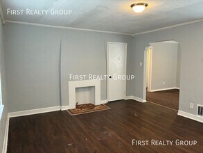 2921 N Main St in Dayton, OH - Building Photo - Building Photo