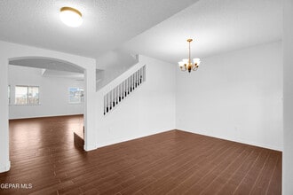 7085 Century Plant Dr in El Paso, TX - Building Photo - Building Photo