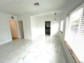 12055 NE 9th Ave in Biscayne Park, FL - Building Photo - Building Photo