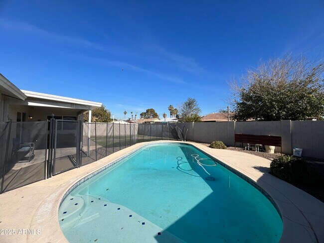 7229 N 41st Dr in Phoenix, AZ - Building Photo - Building Photo