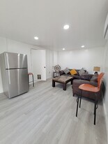 2241 NE 38th St, Unit Cozy 1bed1bath for lease in Lighthouse Point, FL - Building Photo