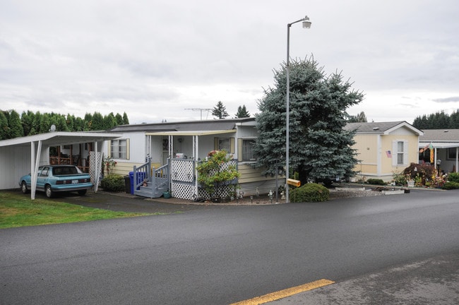 Orient Drive Mobile Estates in Gresham, OR - Building Photo - Building Photo