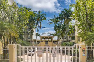 The Reserve of Pinecrest Apartments