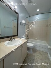 4109 Bellasol Cir in Ft. Myers, FL - Building Photo - Building Photo