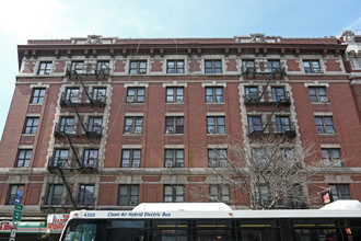 4225-4229 Broadway in New York, NY - Building Photo - Building Photo