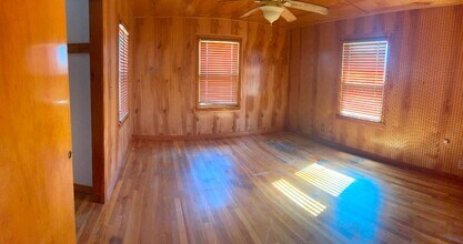 1706 N 15th St in Perry, OK - Building Photo - Building Photo