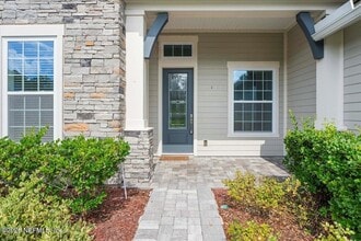 52 Clarendon Rd in Saint Johns, FL - Building Photo - Building Photo