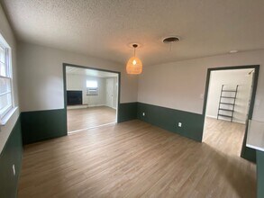 3104 48th St in Lubbock, TX - Building Photo - Building Photo