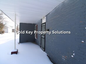 1221-1223 W 14th St in Anderson, IN - Foto de edificio - Building Photo