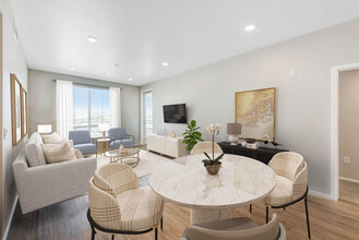 The Overlook Santa Clarita in Santa Clarita, CA - Building Photo - Building Photo
