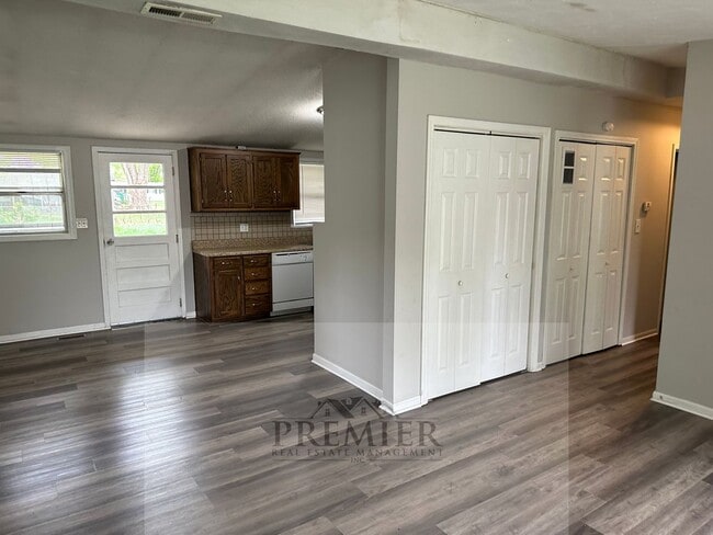 505 N Geronimo Dr in Independence, MO - Building Photo - Building Photo