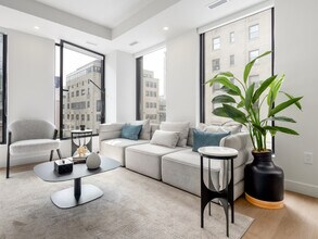 Le Samuel in Montréal, QC - Building Photo - Building Photo