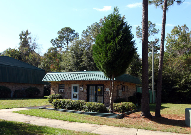 Keystone Apartments in Mobile, AL - Foto de edificio - Building Photo