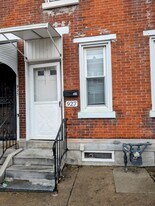 927 Green St in Norristown, PA - Building Photo