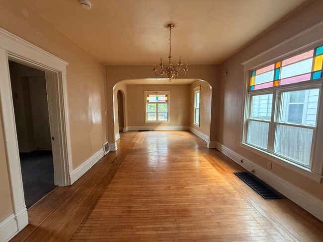 1219 Parmele St in Rockford, IL - Building Photo - Building Photo