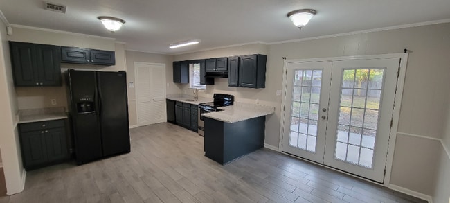 858 Fountainbleau Dr in Baton Rouge, LA - Building Photo - Building Photo