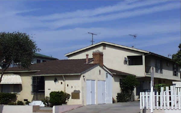 1953 20th St in Santa Monica, CA - Building Photo