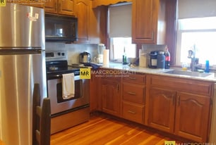 43 Bowdoin St, Unit 2 in Medford, MA - Building Photo