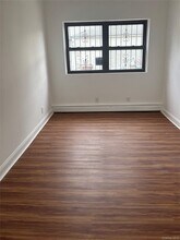 77-19A Parsons Blvd in Queens, NY - Building Photo - Building Photo