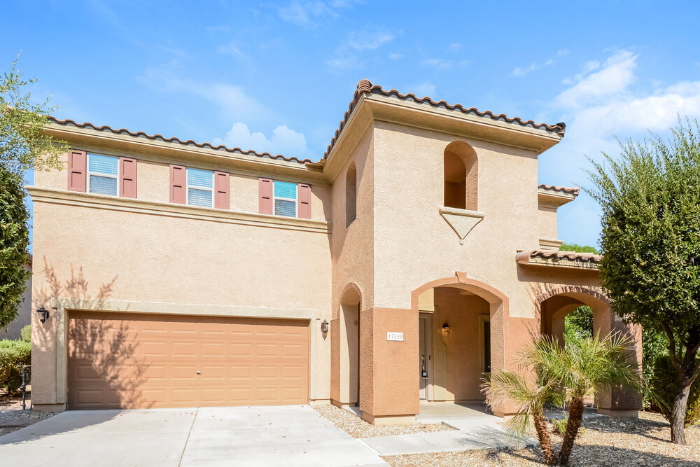 17110 N 184th Dr in Surprise, AZ - Building Photo