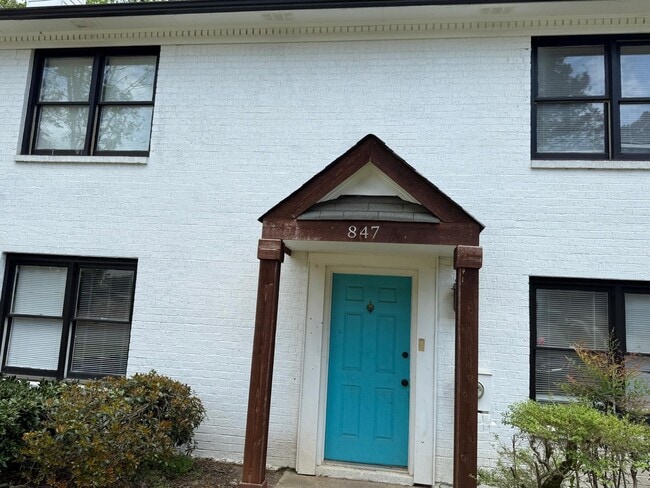 property at 847 Burns Walk Ct NW