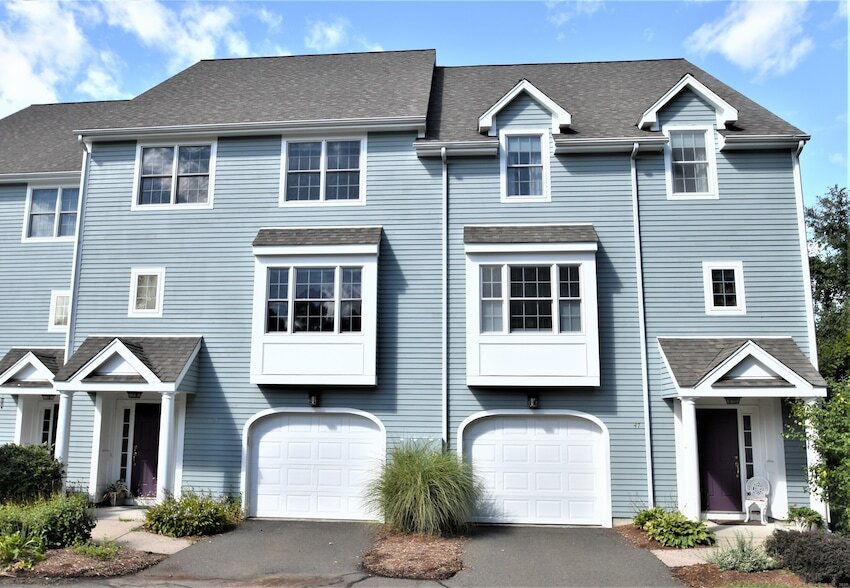 49 Overshot Dr in Glastonbury, CT - Building Photo
