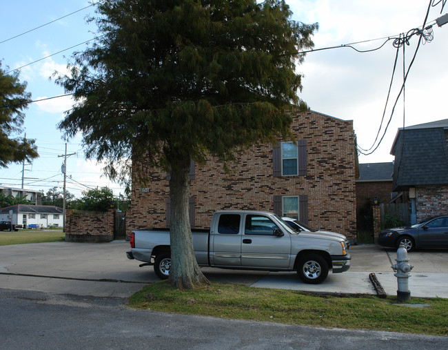 204 Geneva St in Metairie, LA - Foto de edificio - Building Photo