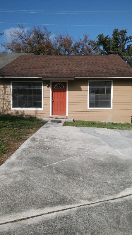 property at 289 Lovell Ln