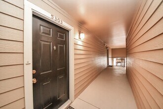 3231 Allen Pkwy in Houston, TX - Foto de edificio - Building Photo