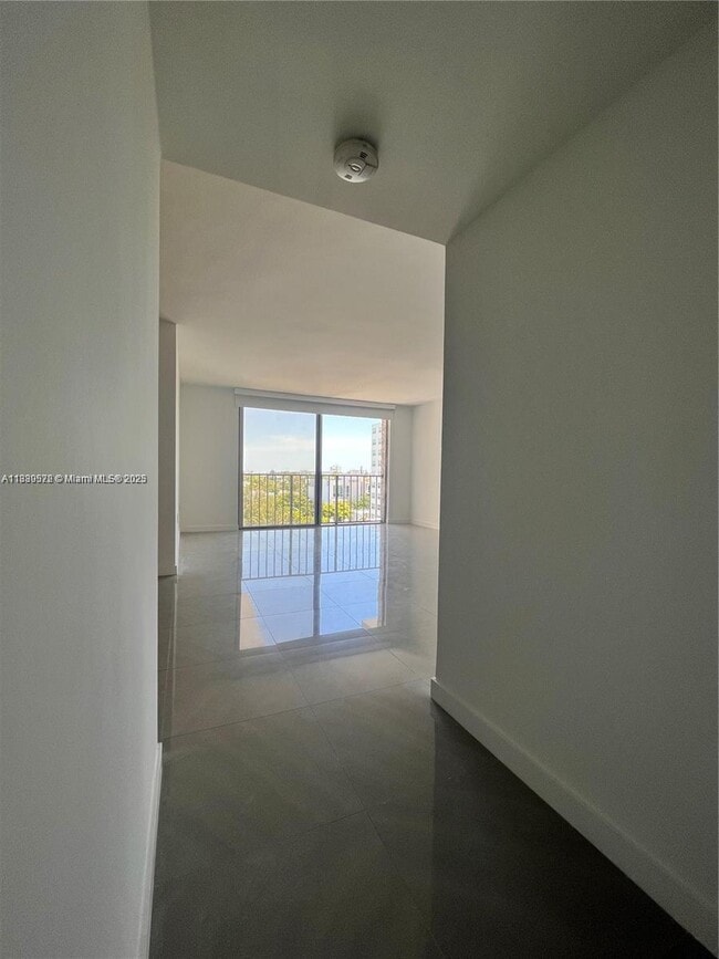 property at 800 West Ave