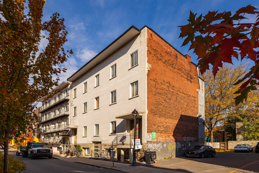 3477-3487 Saint-Dominique Rue in Montréal, QC - Building Photo