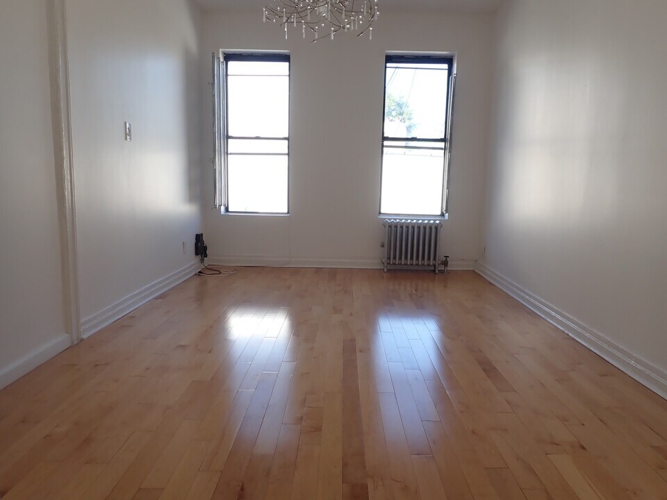 1226 Nostrand Ave in Brooklyn, NY - Building Photo
