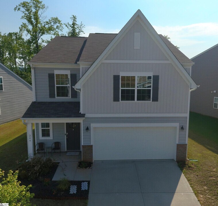 246 Anna Gray Cir in Easley, SC - Building Photo