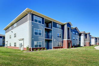 Riverport Landings Family Apartments in Louisville, KY - Building Photo - Building Photo