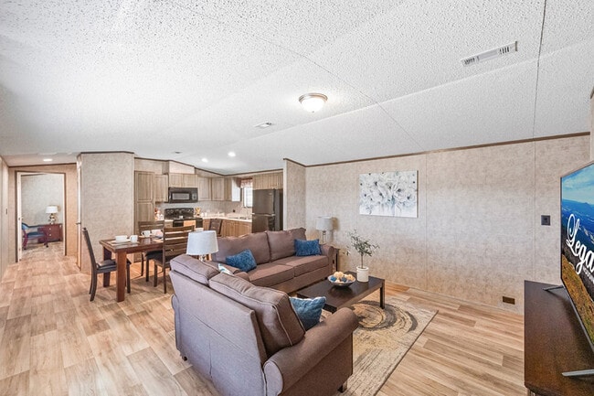 Sizemore Mobile Home Park in Opelika, AL - Foto de edificio - Building Photo