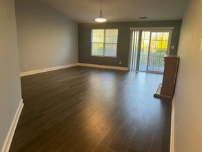 2939 Freedom Cir in Crown Point, IN - Building Photo - Building Photo