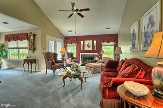 193 Hawthorne Ct in Wyomissing, PA - Building Photo - Building Photo