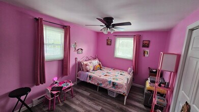 15 Cooper Rd in Northbridge, MA - Building Photo - Building Photo