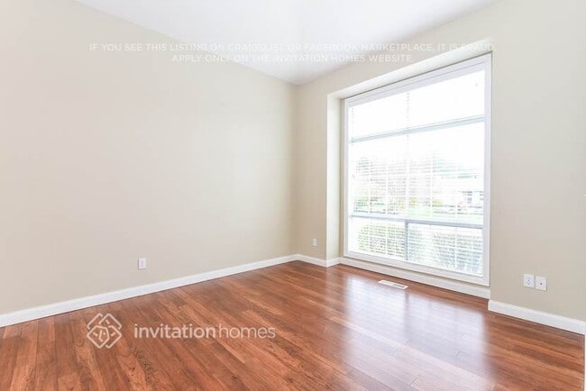 3525 Crystal Ridge Dr SE in Puyallup, WA - Building Photo - Building Photo