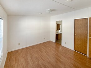 200 P Paw Ln in Troy, VA - Building Photo - Building Photo