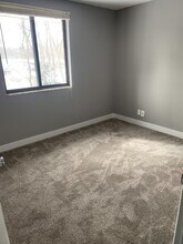 475 W Mae Rose Ave in Holland, MI - Building Photo - Building Photo
