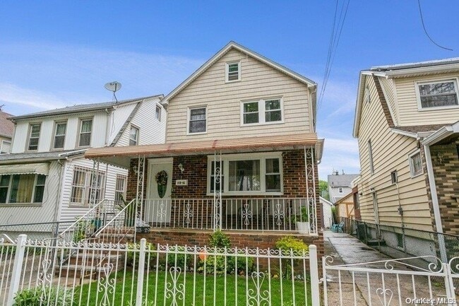 115-29 198th St in Queens, NY - Building Photo - Building Photo